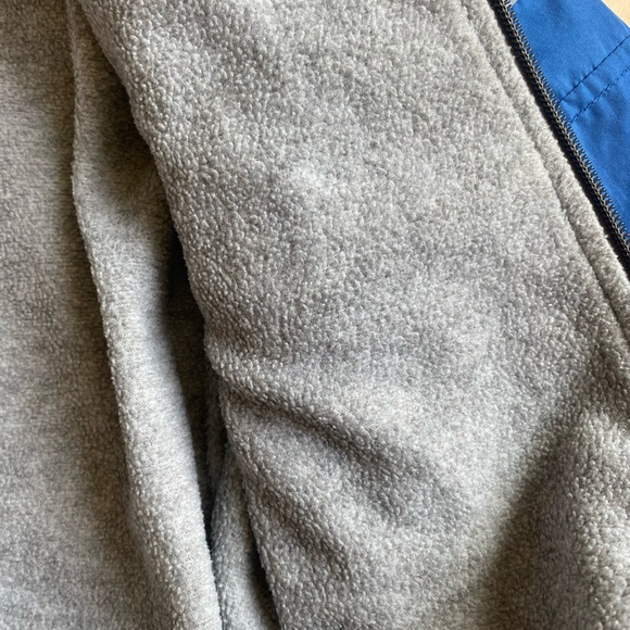 Oshkosh B’gosh fleece lined rain jacket 4T - Picture 10 of 13